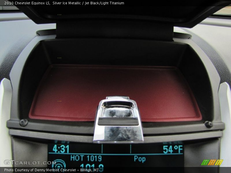 Silver Ice Metallic / Jet Black/Light Titanium 2010 Chevrolet Equinox LS
