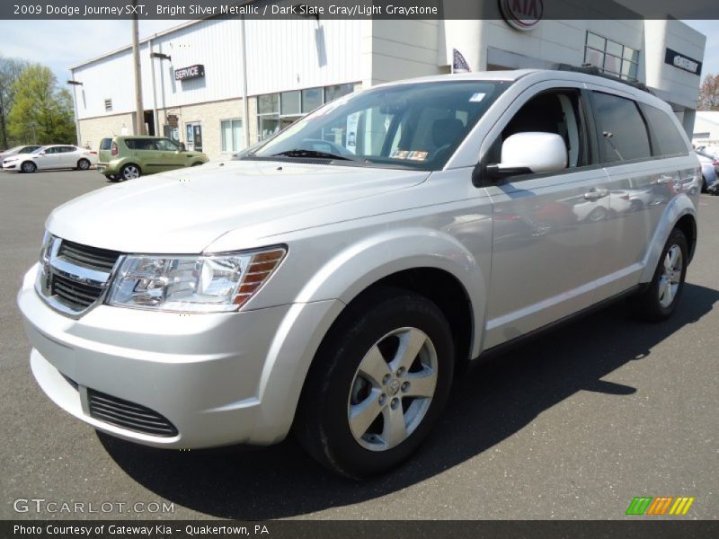 Bright Silver Metallic / Dark Slate Gray/Light Graystone 2009 Dodge Journey SXT