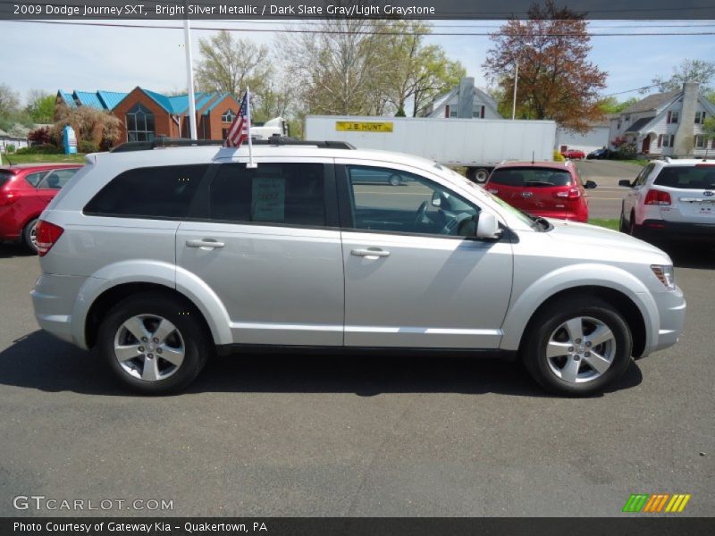 Bright Silver Metallic / Dark Slate Gray/Light Graystone 2009 Dodge Journey SXT