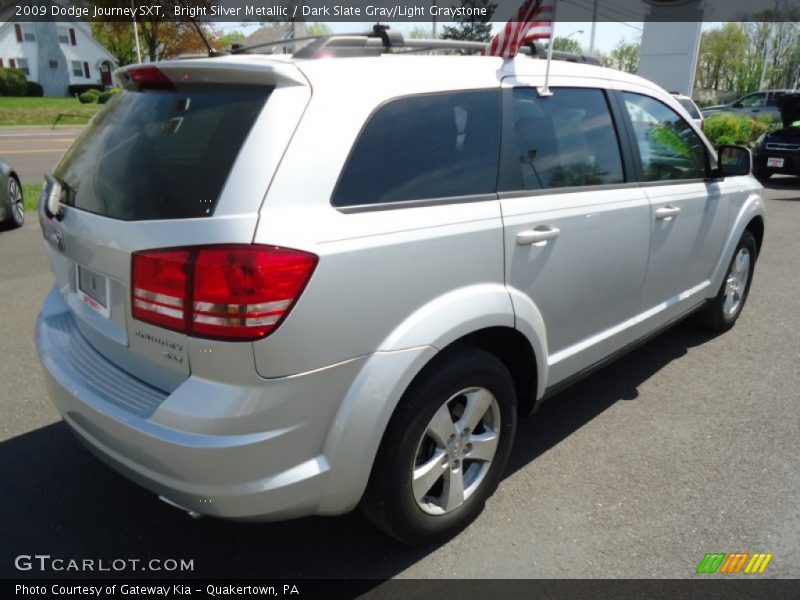 Bright Silver Metallic / Dark Slate Gray/Light Graystone 2009 Dodge Journey SXT