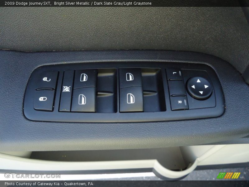 Bright Silver Metallic / Dark Slate Gray/Light Graystone 2009 Dodge Journey SXT