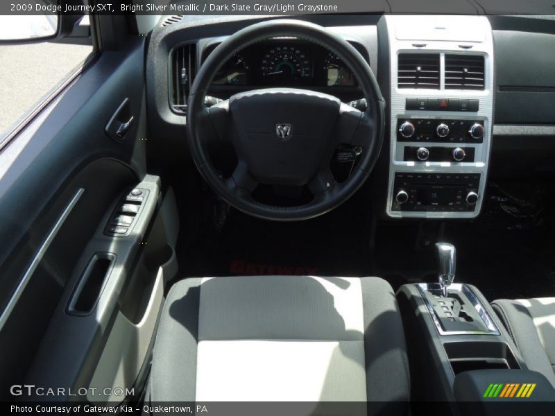 Bright Silver Metallic / Dark Slate Gray/Light Graystone 2009 Dodge Journey SXT