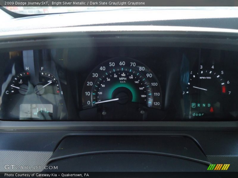 Bright Silver Metallic / Dark Slate Gray/Light Graystone 2009 Dodge Journey SXT
