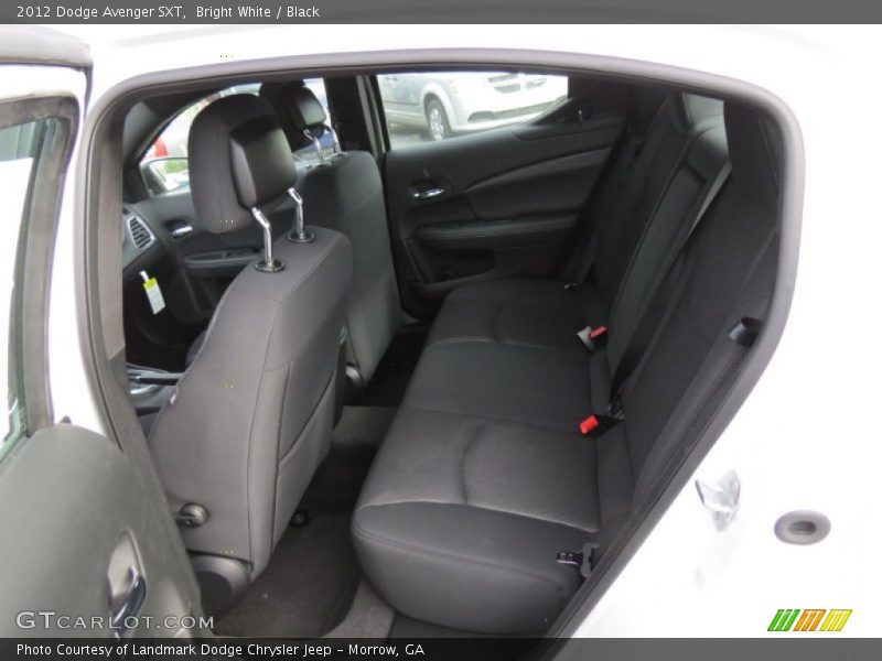Bright White / Black 2012 Dodge Avenger SXT