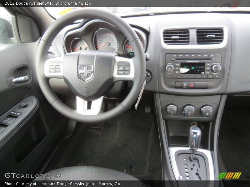 Bright White / Black 2012 Dodge Avenger SXT