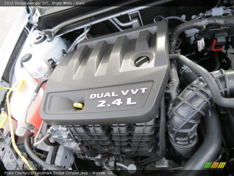 Bright White / Black 2012 Dodge Avenger SXT