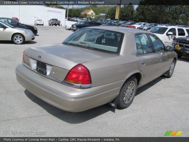 Harvest Gold Metallic / Medium Parchment 1999 Ford Crown Victoria LX