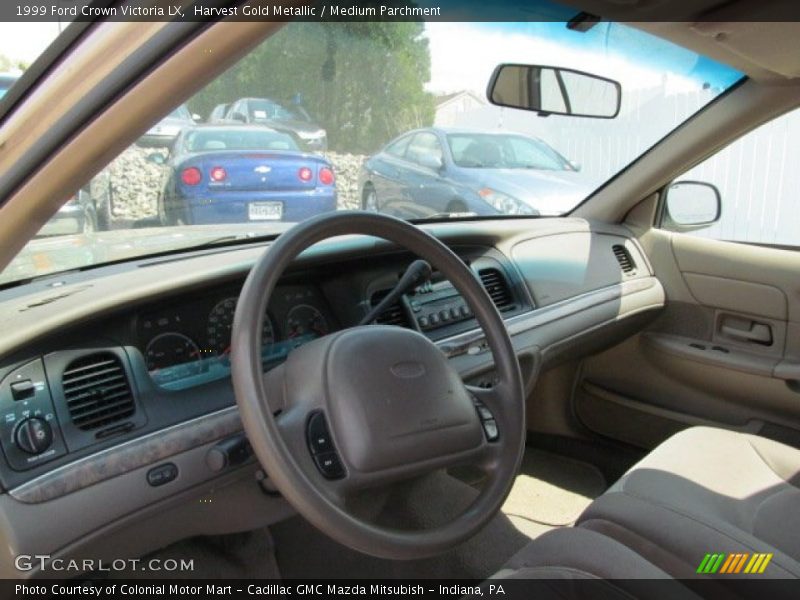 Harvest Gold Metallic / Medium Parchment 1999 Ford Crown Victoria LX