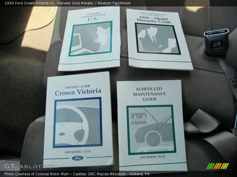 Harvest Gold Metallic / Medium Parchment 1999 Ford Crown Victoria LX