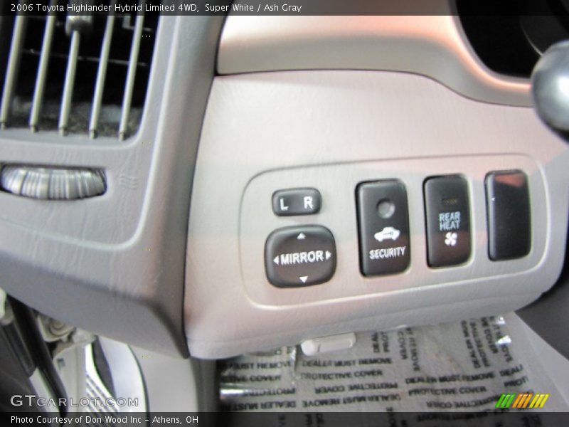 Super White / Ash Gray 2006 Toyota Highlander Hybrid Limited 4WD