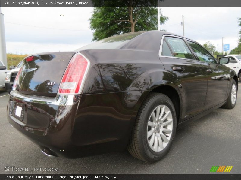 Luxury Brown Pearl / Black 2012 Chrysler 300