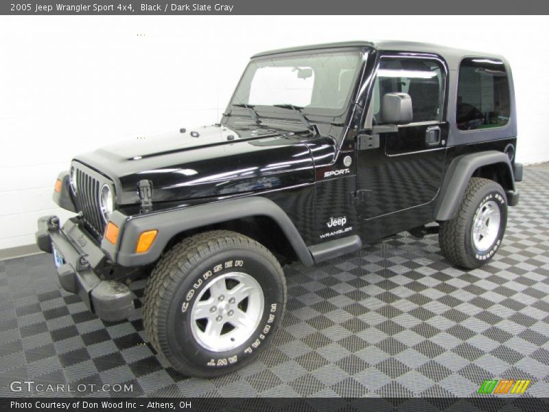 Black / Dark Slate Gray 2005 Jeep Wrangler Sport 4x4
