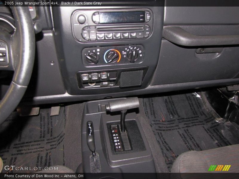 Black / Dark Slate Gray 2005 Jeep Wrangler Sport 4x4