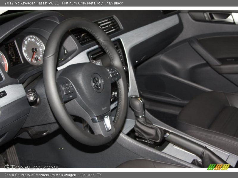 Platinum Gray Metallic / Titan Black 2012 Volkswagen Passat V6 SE