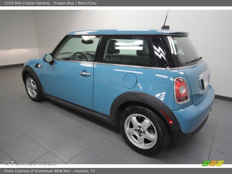 Oxygen Blue / Black/Grey 2009 Mini Cooper Hardtop