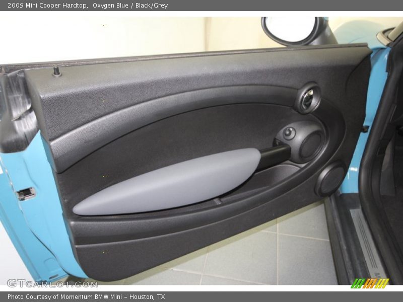 Oxygen Blue / Black/Grey 2009 Mini Cooper Hardtop