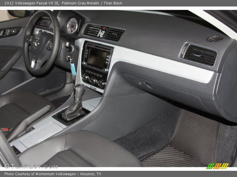 Platinum Gray Metallic / Titan Black 2012 Volkswagen Passat V6 SE