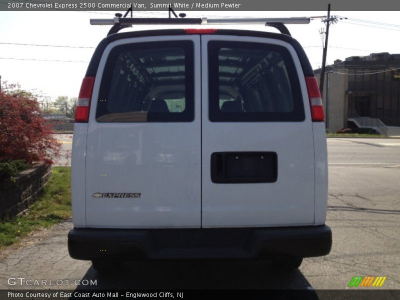 Summit White / Medium Pewter 2007 Chevrolet Express 2500 Commercial Van