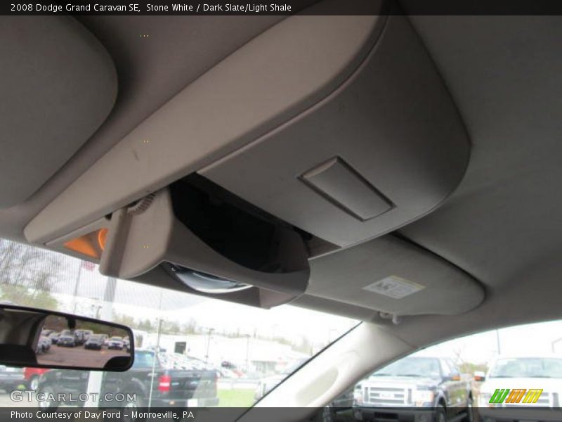 Stone White / Dark Slate/Light Shale 2008 Dodge Grand Caravan SE