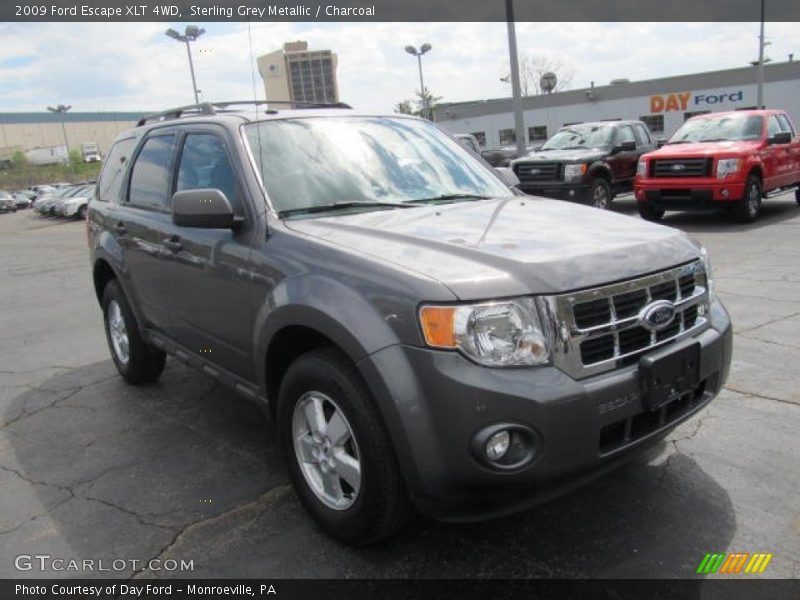 Sterling Grey Metallic / Charcoal 2009 Ford Escape XLT 4WD
