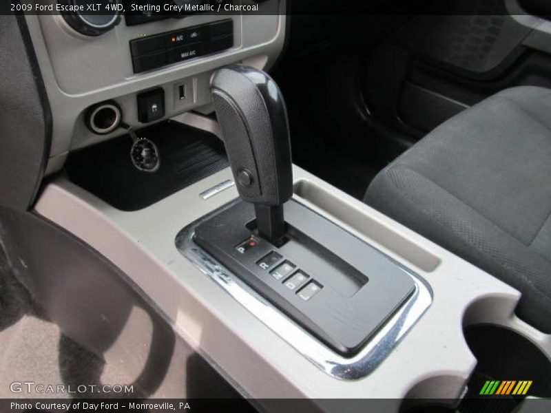 Sterling Grey Metallic / Charcoal 2009 Ford Escape XLT 4WD