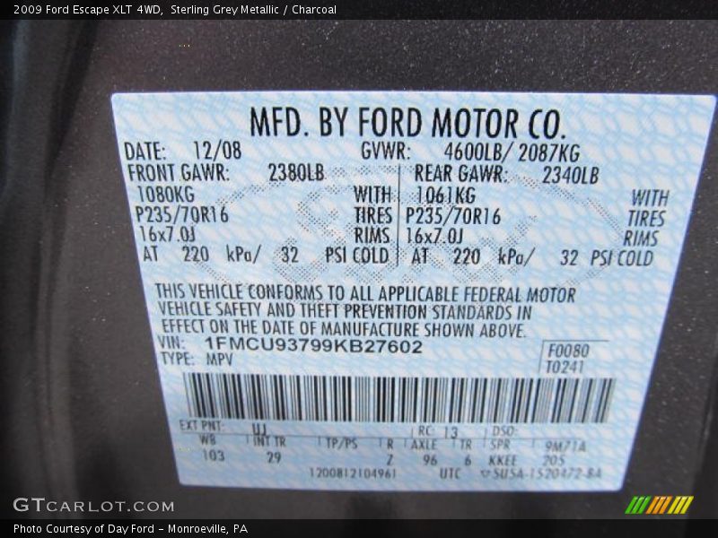 Sterling Grey Metallic / Charcoal 2009 Ford Escape XLT 4WD