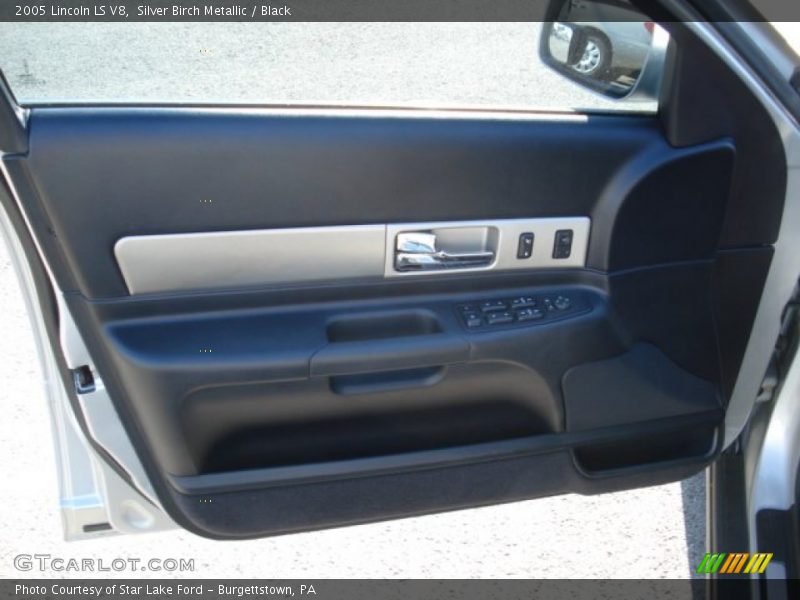 Silver Birch Metallic / Black 2005 Lincoln LS V8