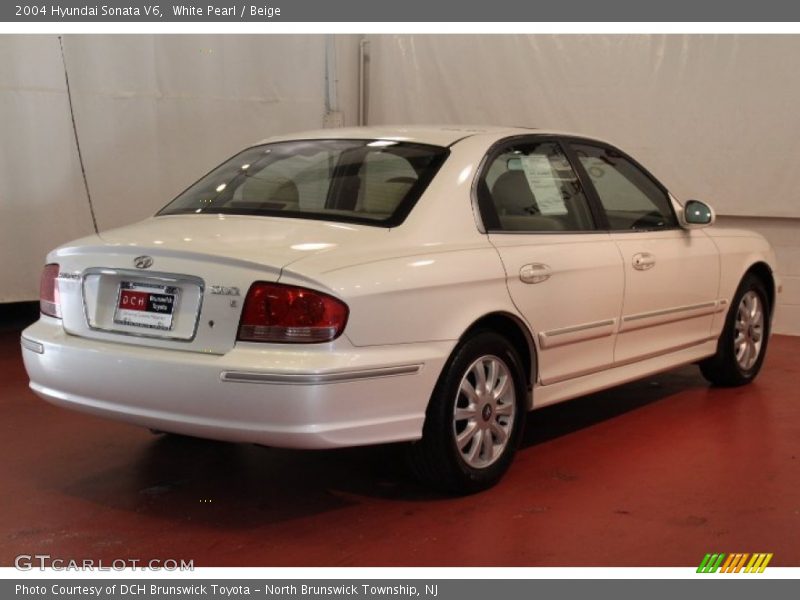 White Pearl / Beige 2004 Hyundai Sonata V6