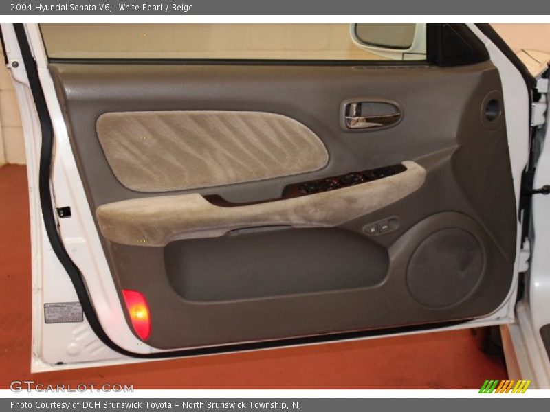 White Pearl / Beige 2004 Hyundai Sonata V6