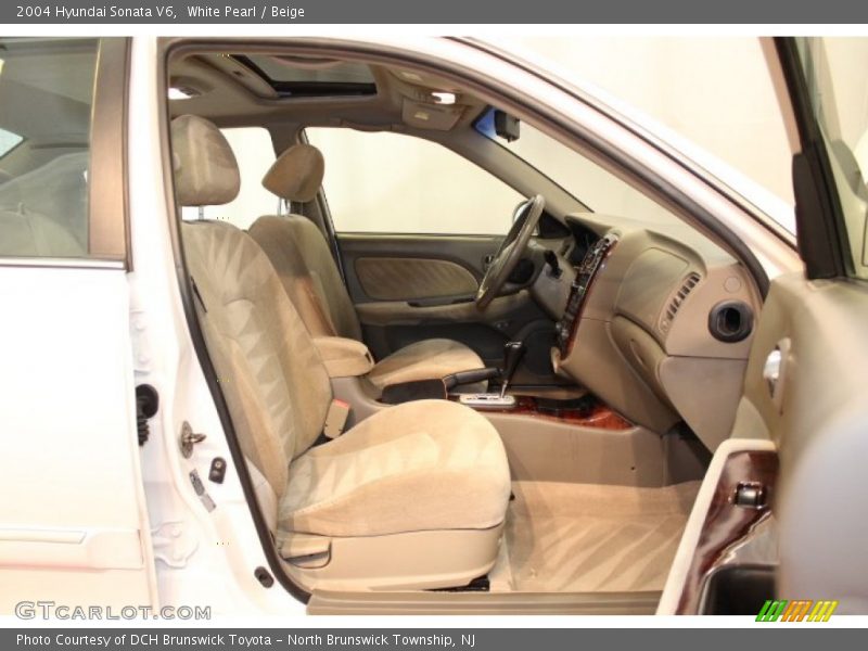 White Pearl / Beige 2004 Hyundai Sonata V6