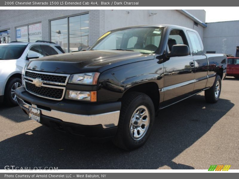 Black / Dark Charcoal 2006 Chevrolet Silverado 1500 LS Extended Cab 4x4