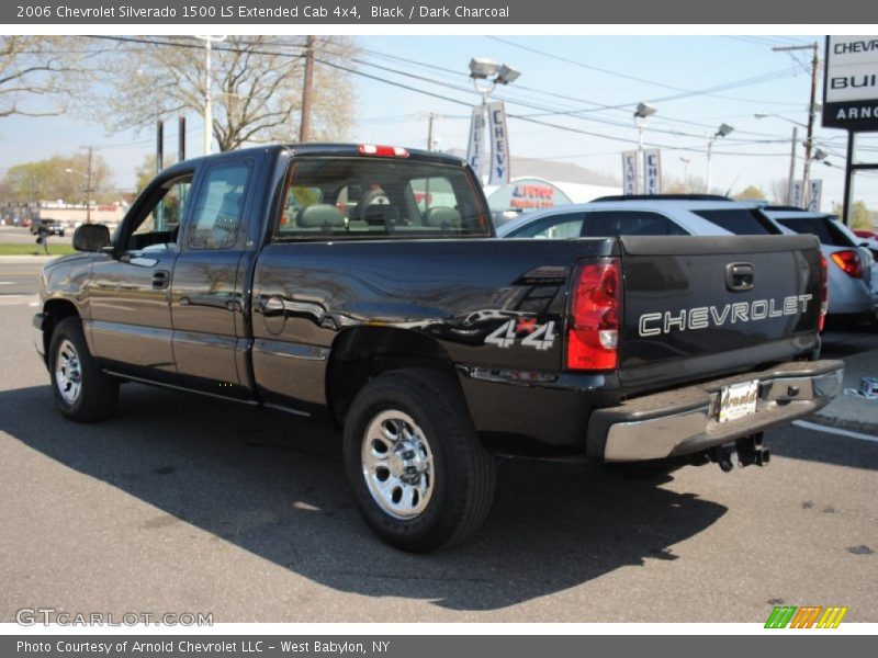 Black / Dark Charcoal 2006 Chevrolet Silverado 1500 LS Extended Cab 4x4