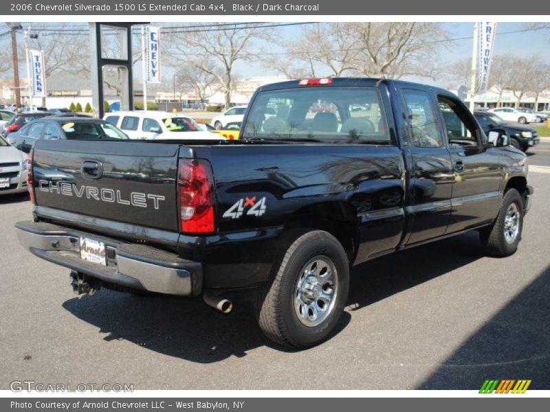 Black / Dark Charcoal 2006 Chevrolet Silverado 1500 LS Extended Cab 4x4