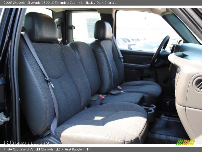 Black / Dark Charcoal 2006 Chevrolet Silverado 1500 LS Extended Cab 4x4