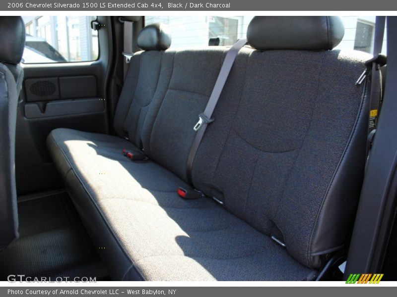 Black / Dark Charcoal 2006 Chevrolet Silverado 1500 LS Extended Cab 4x4