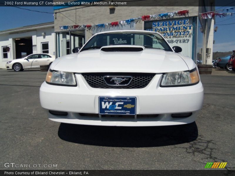 Oxford White / Medium Parchment 2002 Ford Mustang GT Convertible