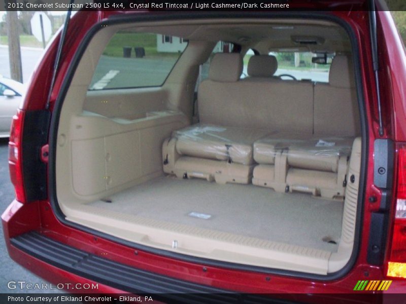  2012 Suburban 2500 LS 4x4 Trunk