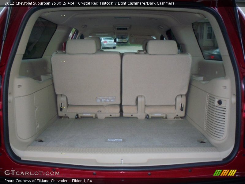  2012 Suburban 2500 LS 4x4 Trunk