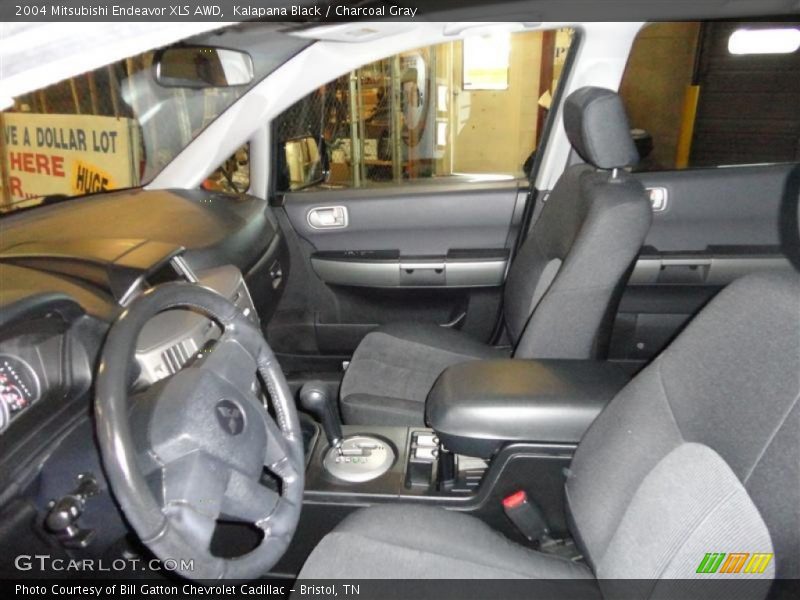 Kalapana Black / Charcoal Gray 2004 Mitsubishi Endeavor XLS AWD
