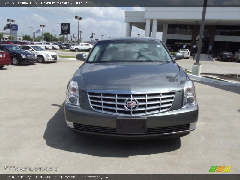 Titanium Metallic / Titanium 2006 Cadillac DTS