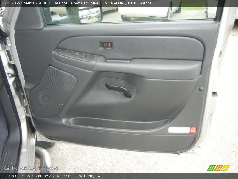 Silver Birch Metallic / Dark Charcoal 2007 GMC Sierra 2500HD Classic SLE Crew Cab