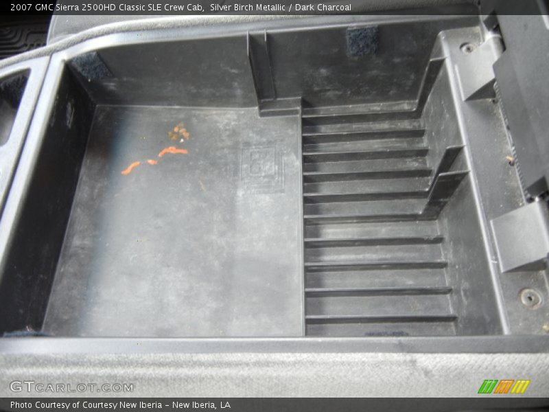 Silver Birch Metallic / Dark Charcoal 2007 GMC Sierra 2500HD Classic SLE Crew Cab