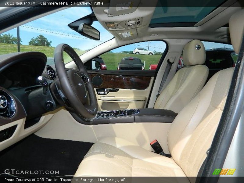 Cashmere Metallic / Cashew/Truffle 2011 Jaguar XJ XJ