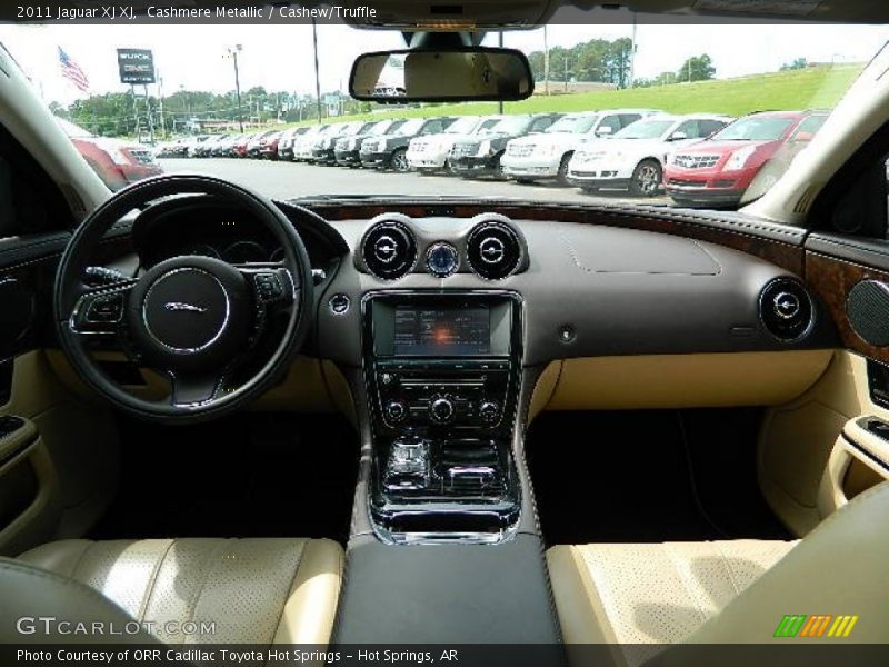 Cashmere Metallic / Cashew/Truffle 2011 Jaguar XJ XJ