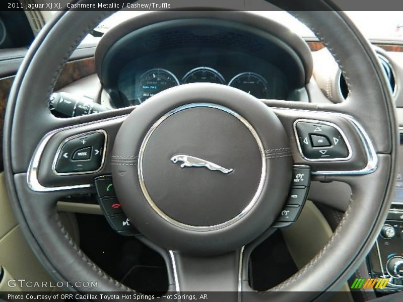 Cashmere Metallic / Cashew/Truffle 2011 Jaguar XJ XJ