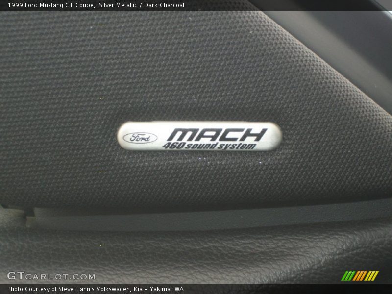 Silver Metallic / Dark Charcoal 1999 Ford Mustang GT Coupe