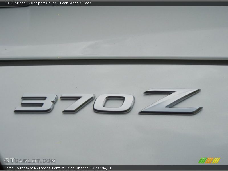 Pearl White / Black 2012 Nissan 370Z Sport Coupe