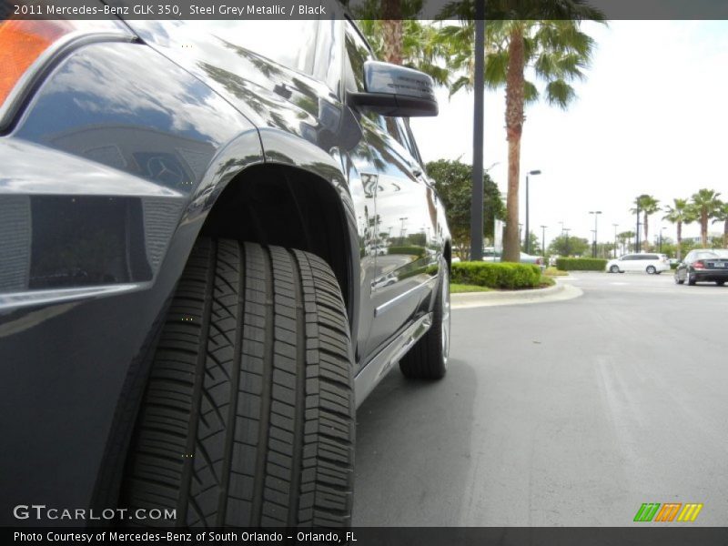 Steel Grey Metallic / Black 2011 Mercedes-Benz GLK 350