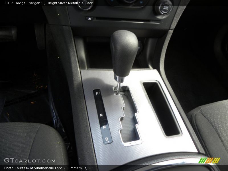 Bright Silver Metallic / Black 2012 Dodge Charger SE