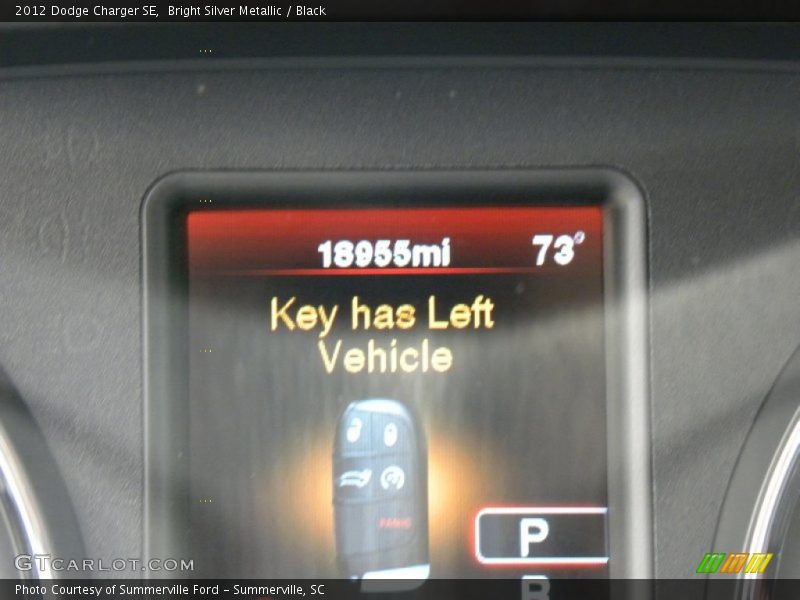 Bright Silver Metallic / Black 2012 Dodge Charger SE